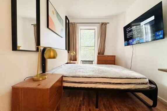 Private room in a shared apartment
