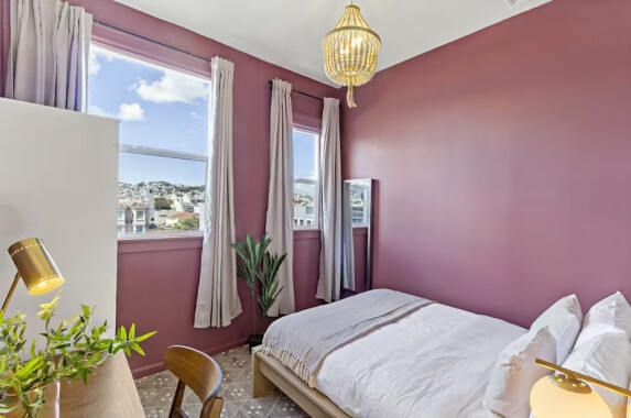 Private room in a shared apartment